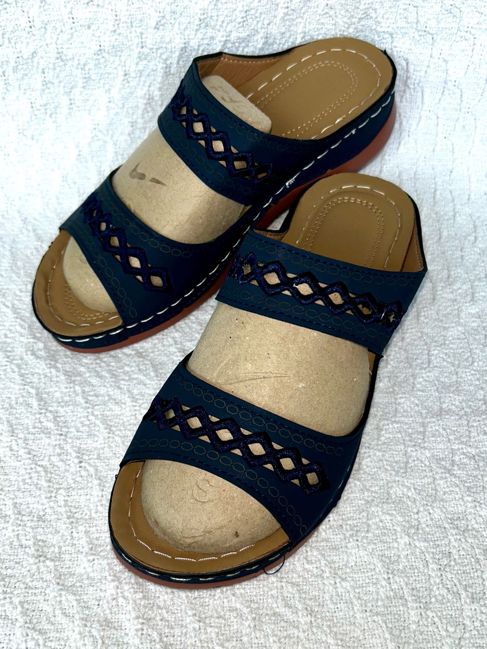 NEW Navy lightweight slip-in sandal with stitching detail 7